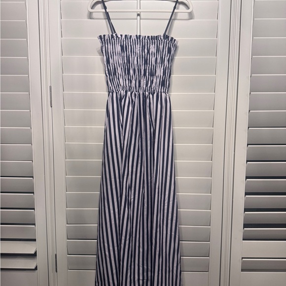 Dresses & Skirts - Striped Maxi Dress